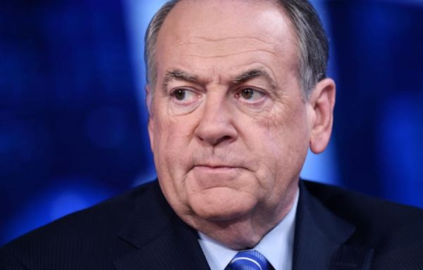 Mike Huckabee says the Democratic Party is in a mess, can't 'comfortably' replace Biden