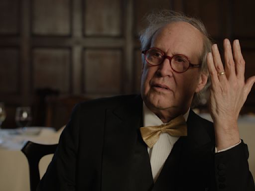 Comedy ‘The Christmas Letter’ Starring Chevy Chase, Randy Quaid Acquired By Scatena & Rosner Films
