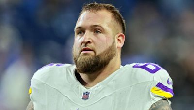 Minnesota Vikings officially sign Dalton Risner, waive rookie offensive lineman | Sporting News