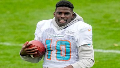 Tyreek Hill Wants to Win Super Bowl Next Year; Dolphins Star Not Concerned About Contract Extension