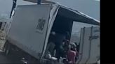 VIDEO: Chofer escapa de rapiña en Arco Norte Edomex; en redes se burlan de saqueadores