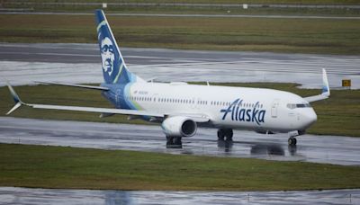 Alaska Airlines reaches tentative deal with flight attendants