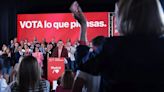 PSOE denuncia a dos jóvenes que hicieron el saludo nazi y lanzaron piedras a militantes socialistas en Alcalá