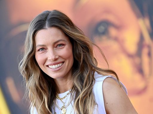 Jessica Biel Thought She Was Dying When She Got Her First Period At Age 11