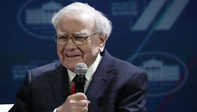 Warren Buffett Says Berkshire Hathaway Sold All of Its Paramount Stock: ‘We Lost Quite a Bit of Money’