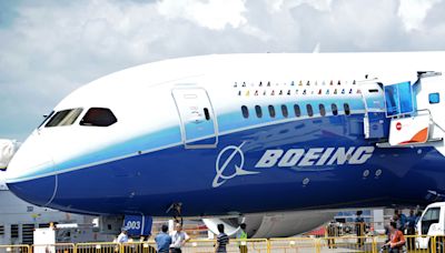 Managers at Boeing's largest factory 'hound mechanics' to keep quiet about safety concerns, employee says
