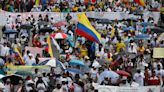 Los trabajadores colombianos muestran apoyo a Petro en manifestaciones del Primero de Mayo