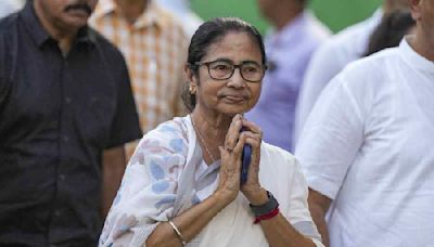 Mamata Banerjee’s walkout from Niti Ayog meeting in Delhi was to play victim card: BJP