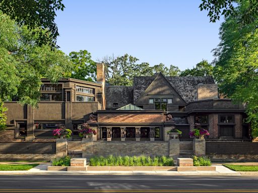 Frank Lloyd Wright Home and Studio: Everything You Need to Know About the Architect's First Home