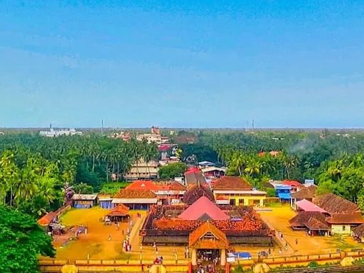 Nalambala Darshanam: Devotees Flock To Kerala Temples For Annual Pilgrimage - News18