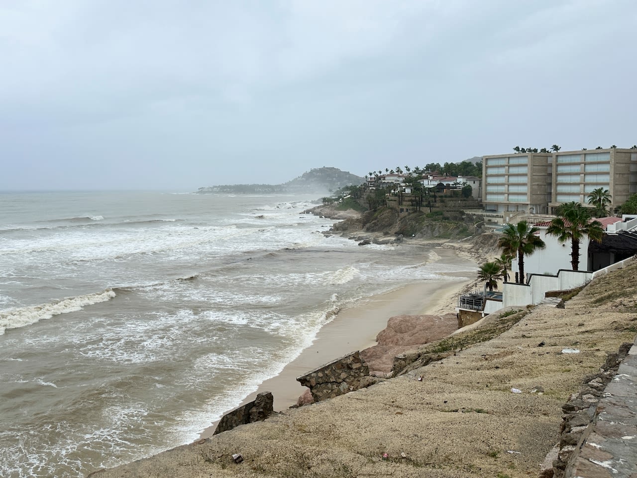 Tropical Storm Ileana hits Mexico’s Sinaloa coast after pounding Los Cabos