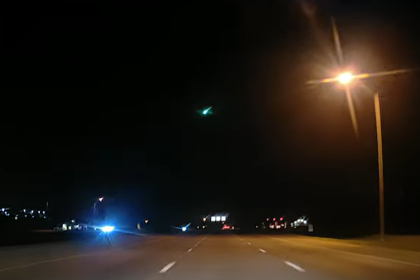 Colorful fireball seen in 4 states before vanishing over Texas