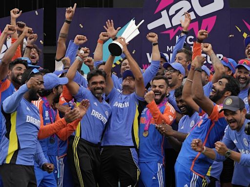 Rahul Dravid enthusiastically lifts T20 World Cup trophy after India’s win over South Africa