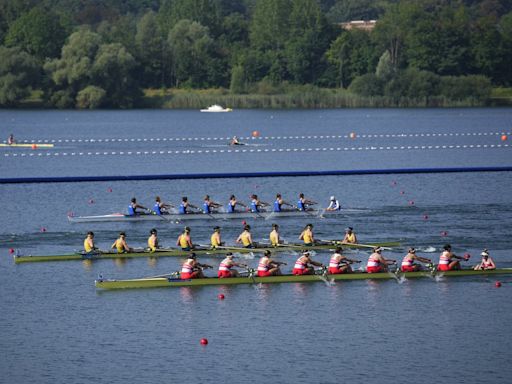 Canada qualifies for final in women's eight rowing, finishes second in repechage