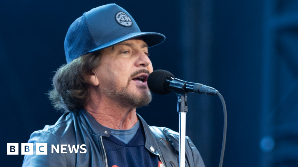 Pearl Jam cancel Tottenham Stadium concert at one day's notice