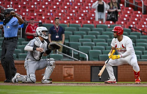 Chicago White Sox Beat St. Louis Cardinals After 3-Hour Delay, Controversial Call