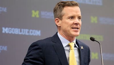 New Michigan basketball coach officially announces six members to staff