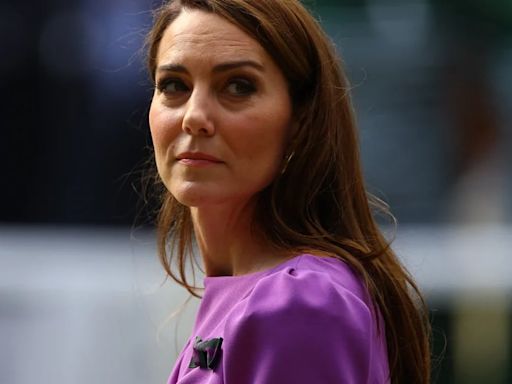 Las vacaciones de Kate Middleton en verano durante su recuperación contra el cáncer: junto a los reyes y alejados de Harry y Meghan