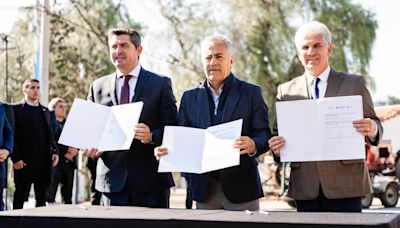 Foto política: los gobernadores de Cuyo se unieron para firmar un convenio de seguridad