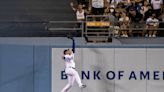 Trayce Thompson's spectacular catch caps Dodgers' comeback win over Marlins
