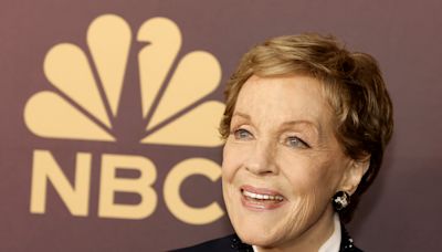 Julie Andrews, 88, looks regal in rare outing with her daughter