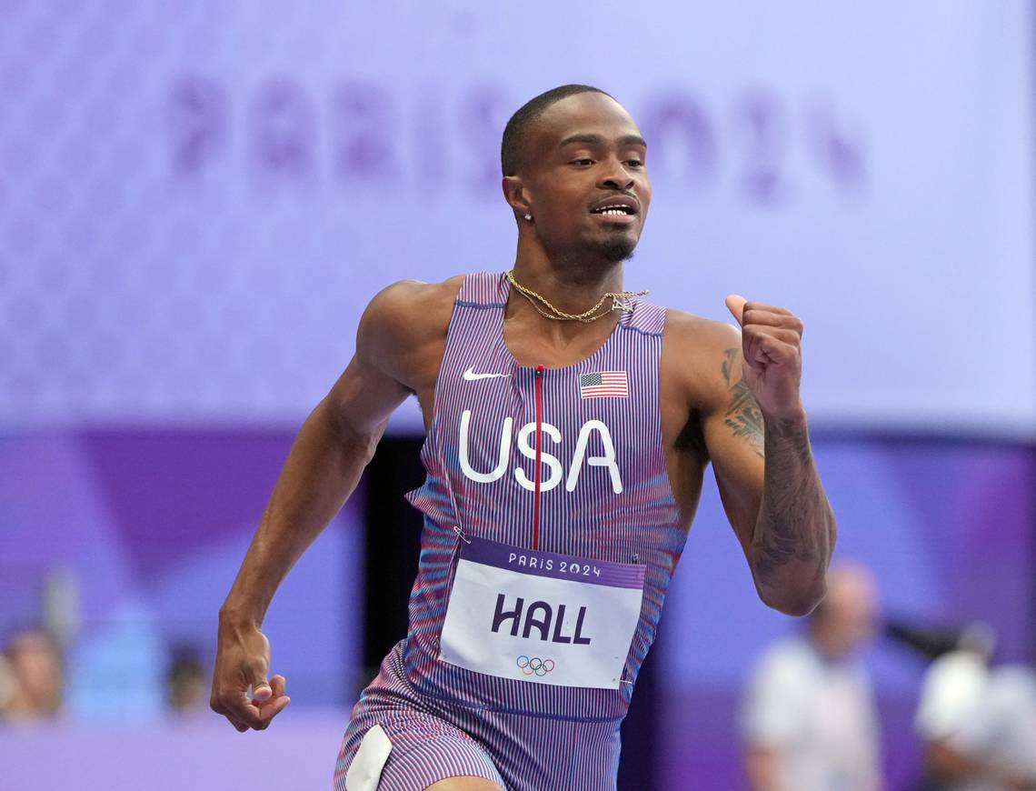 Gold medal Gamecock! Quincy Hall wins 400-meter final at 2024 Paris Olympics