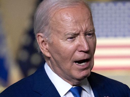 Longtime Clinton Adviser Sounds The Alarm With ‘Biden Is Doing It All Wrong’ Essay