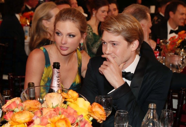 ... Friend Emma Stone Just Said That Taylor’s Ex Joe Alwyn Is “One Of The Sweetest People You’ll Ever...