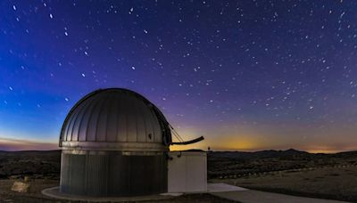 Qué es y dónde ver la luna de ciervo hoy en España