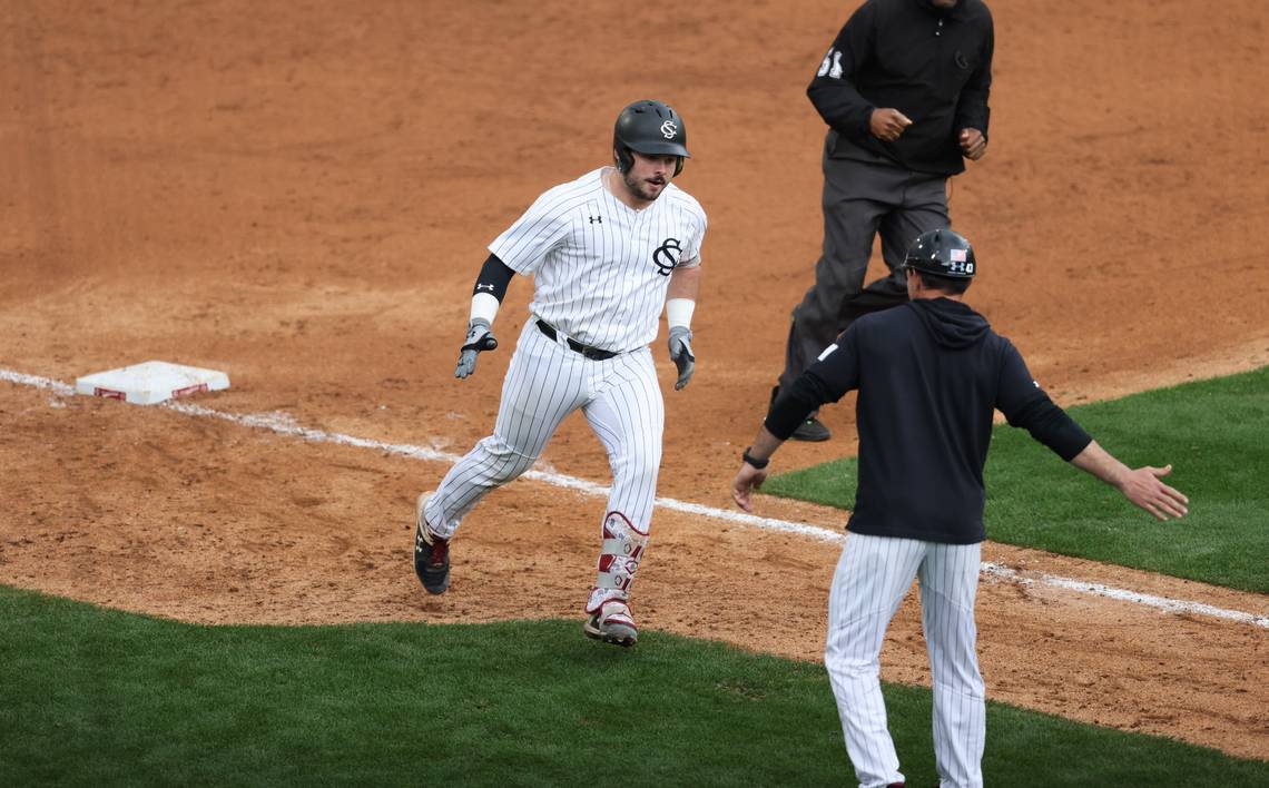 South Carolina baseball mounts comeback against Missouri to win series