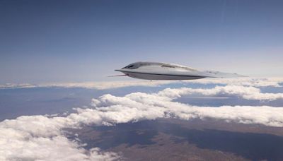 New photos released by Air Force of B-21 flying