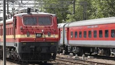 59 trains on Prayagraj-Mumbai route cancelled from July 14