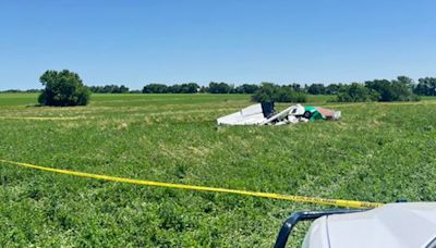 Pilot, 6 passengers on skydiving flight jump before small plane crashes in Missouri hayfield
