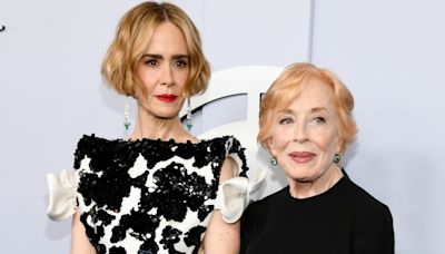 Holland Taylor Reveals Where She and Girlfriend Sarah Paulson Stand on Marriage - E! Online