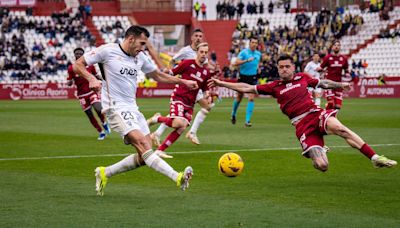 Álvaro Rodríguez se hace centenario en Segunda División