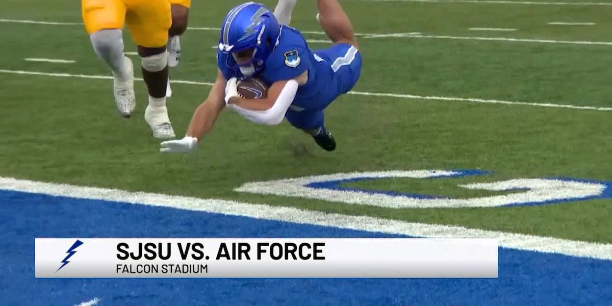 Air Force Football falls in MWC opener to SJSU 17-7