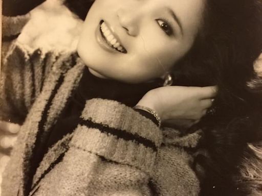 追老婆追到美國去？！余天自曝當年對李亞萍一見鐘情 結婚46年依舊濃情蜜意