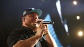 Luke Combs crushes 2024 stadium concert tour kickoff at Milwaukee's American Family Field