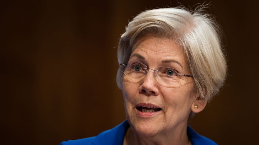 Warren hammers Powell over jobs report: ‘Cut rates now’