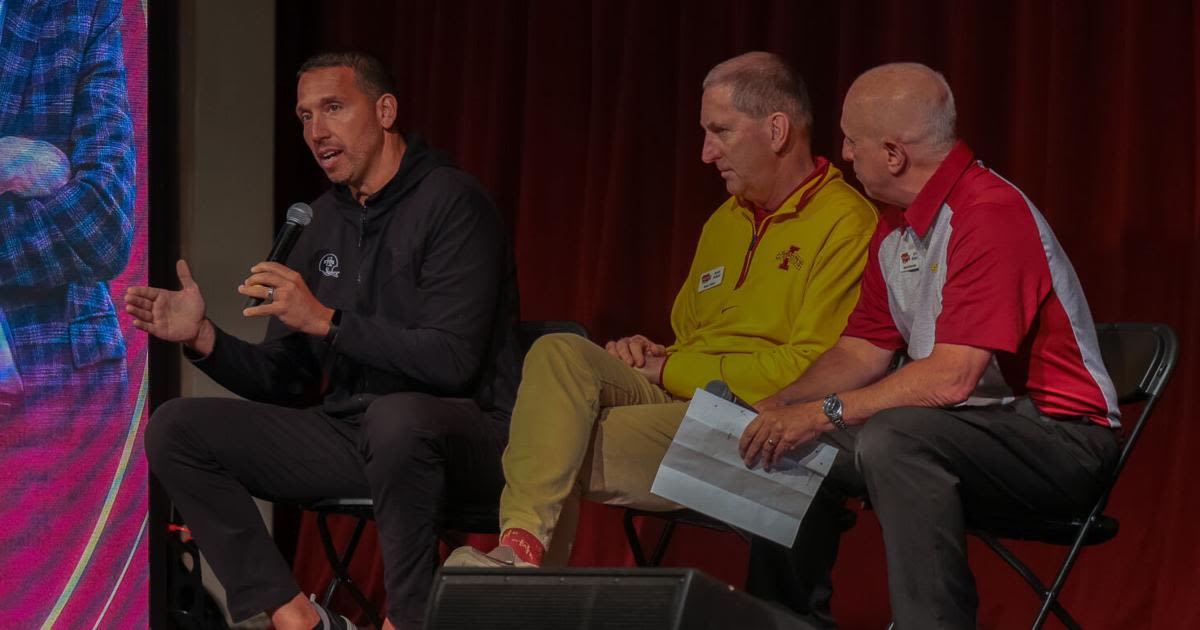 Matt Campbell lauds Caleb Bacon during Cyclone Tailgate Tour stop in Clear Lake
