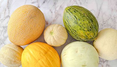 Why You Should Be Shaking Your Melons Before You Buy Them