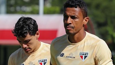 São Paulo treina de olho no Vitória e quer usar bom momento para crescer no Brasileirão