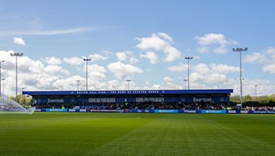 Everton release youngsters Wilding and Dale