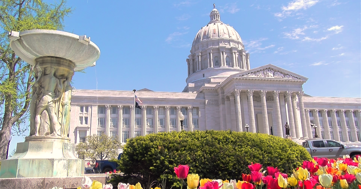 Missouri House starts budget discussions hours before deadline