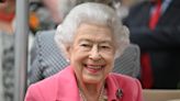 Queen Elizabeth's Sky-Scraping Jubilee 'Tree' Unveiled!