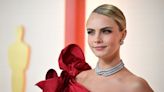 Cara Delevingne wore these $7 lashes on the Oscars red carpet