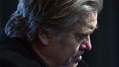 GOP's Hail Mary bid to skirt Bannon's prison term hinges on 'striking position': reporter