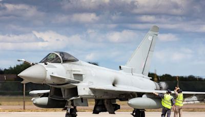 Leonardo lands new combat air mission data deal with UK