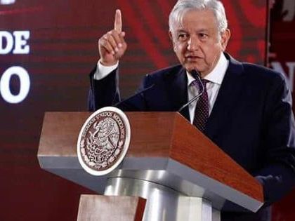 AMLO bromea con ingreso de estadounidenses a México