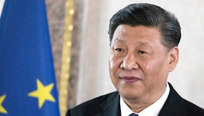 Chinese President Xi Jinping Begins Two-Day State Visit To France Amid Escalating Trade Disputes And Ukraine Conflict